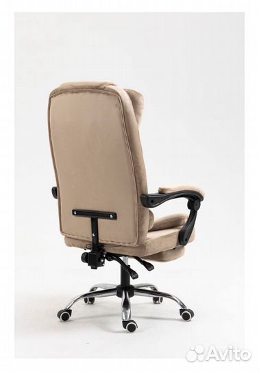 Компьютерное кресло фисное для руководителя