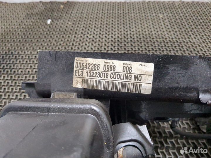 Вентилятор радиатора Opel Insignia, 2011