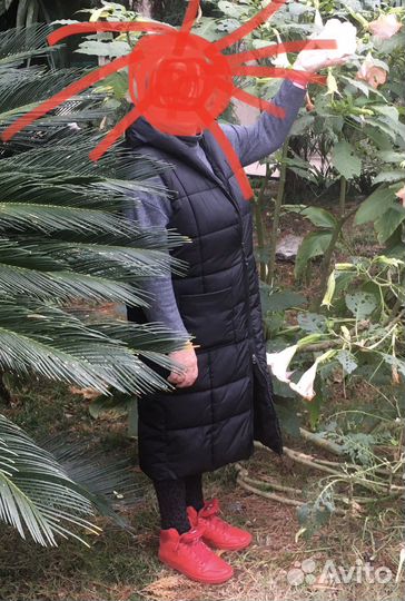 Жилетка женская утепленная длинная 50-52