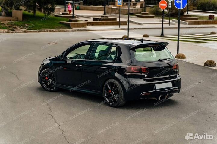 Литые диски R18 на Volkswagen