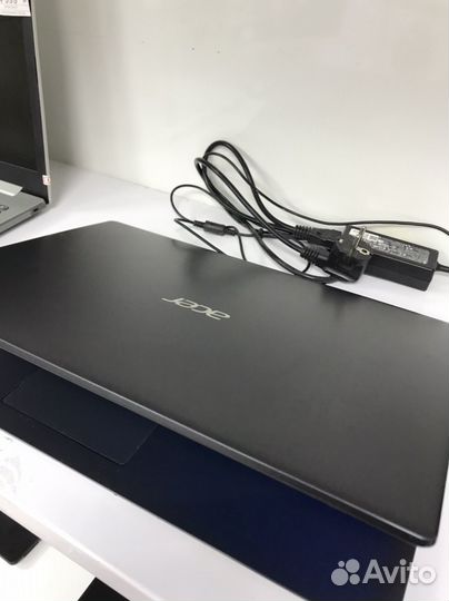 Ноутбук acer AMD Redeon(TM) R3 Graphics (42)