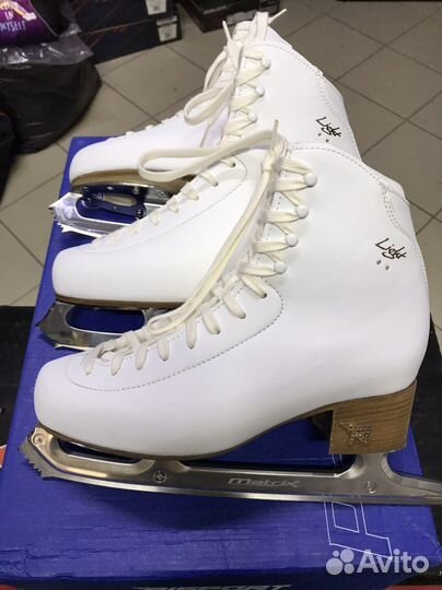 Коньки фигурные risport Electra light