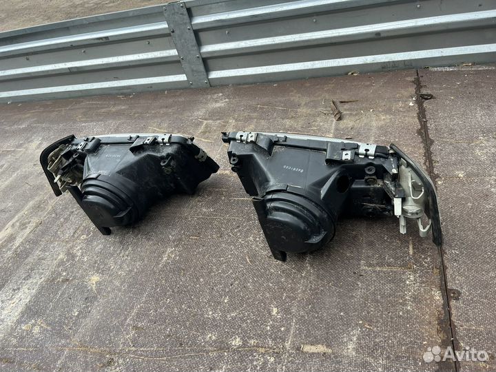 Фары (комплект оптики) Audi 80 B3 в сборе