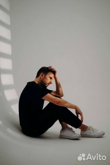 Гитарист-певец на мероприятие (Поп, рок, RUS/ENG)