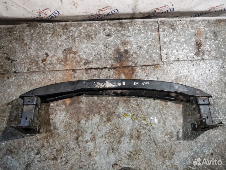 Усилитель переднего бампера Volkswagen Polo V (200