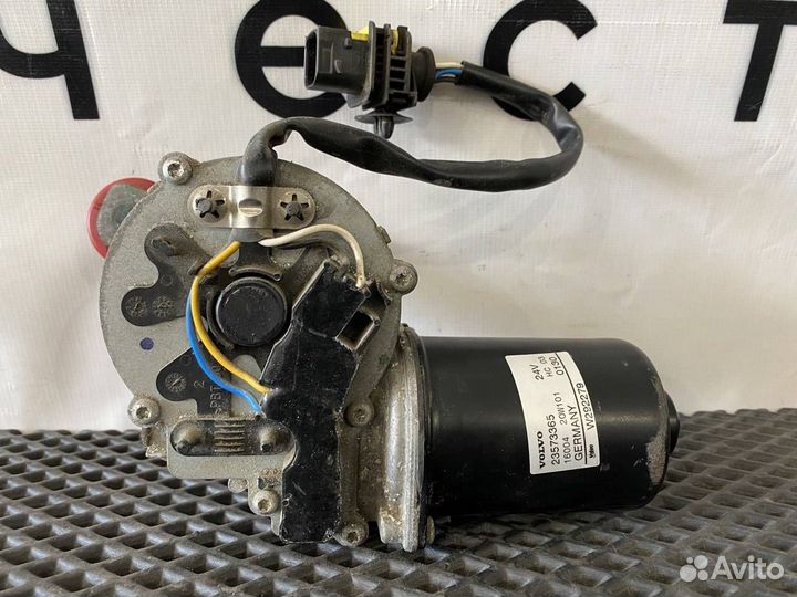 Моторчик трапеции дворников (стеклоочистителя)