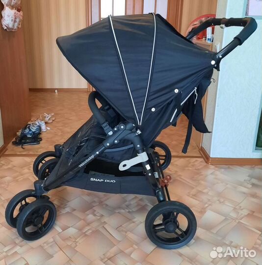 Коляска для двойни