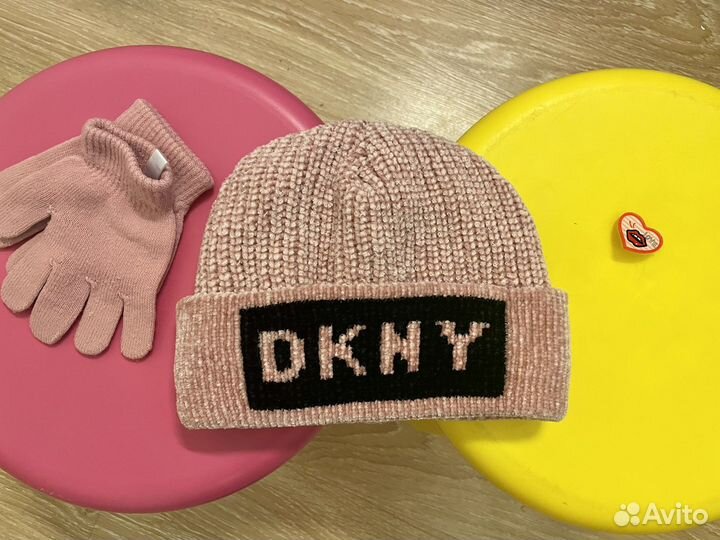 Шапка dkny 3-5 лет