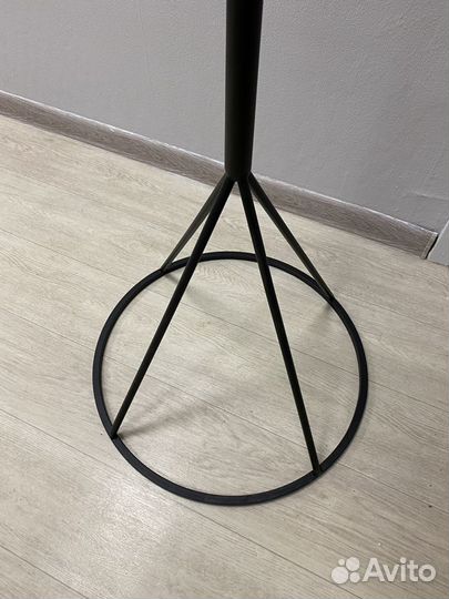 Вешалка напольная