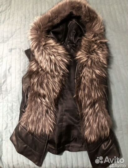 Жилетка натуральная кожа натурадьный мех