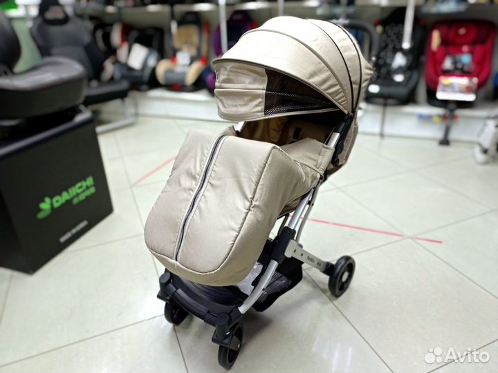 Farfello Comfy GO Коляска прогулочная (7кг)