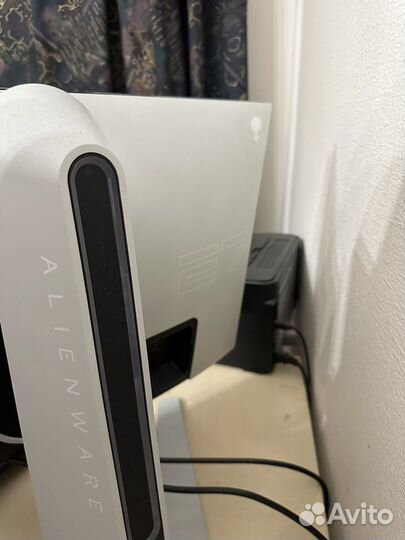 Full HD монитор Dell Alienware AW2720HFA