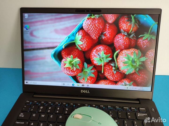 Dell, i7-8650U, 8gb, 256 SSD, Full HD