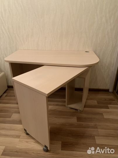 Письменный стол раздвижной