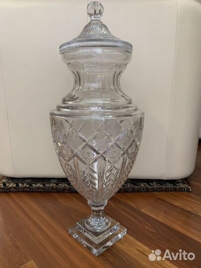 Ваза хрустальная