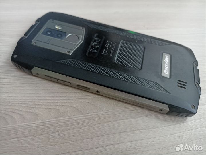 Blackview BV6800 Pro, 4/64 ГБ