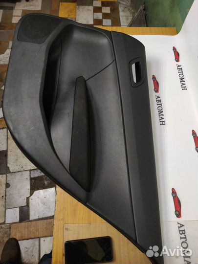 Обшивка двери задней правой Пежо 408