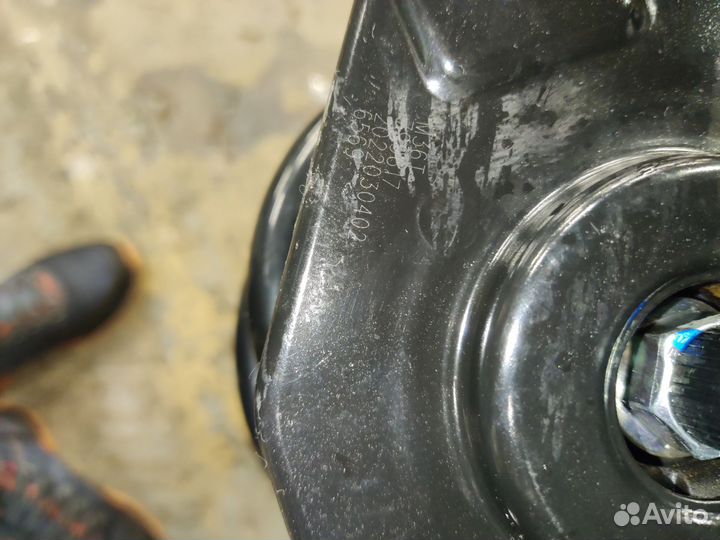 Амортизатор передний левый Exeed VX