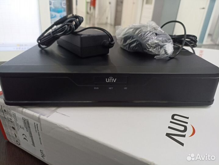 IP Видеорегистратор UNV 4 канала