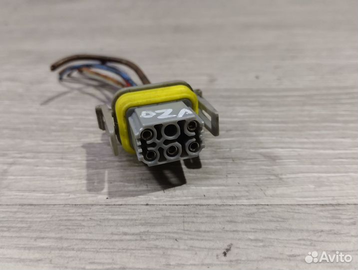 Разъём мотрчика стеклоподъемника opel zafira a