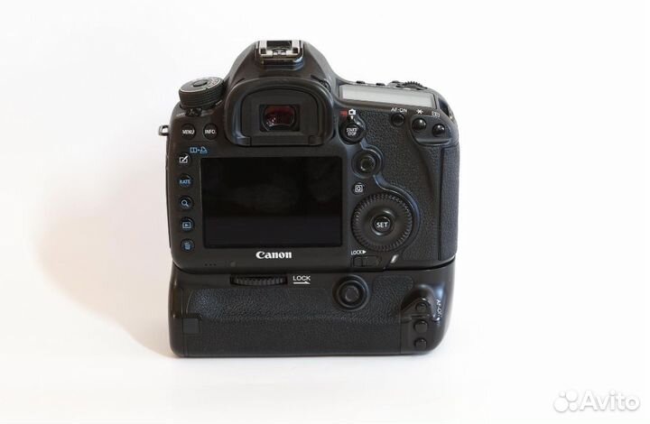 Батарейный блок Meike для Canon EOS 5D Mark III