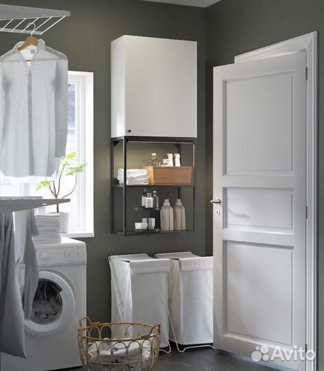 Шкаф настенный навесной