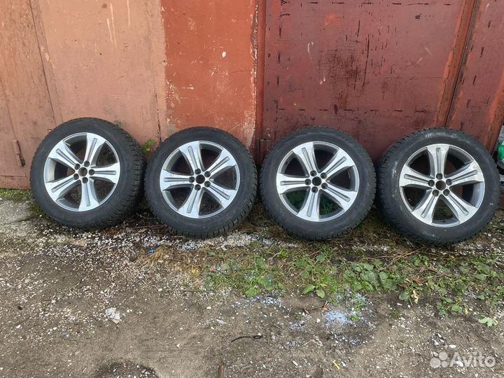 R19 Bridgestone Blizzak Ice 255/55, PCD 5x114.3 DIA 60.1