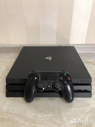 Продам playstation PS4 pro