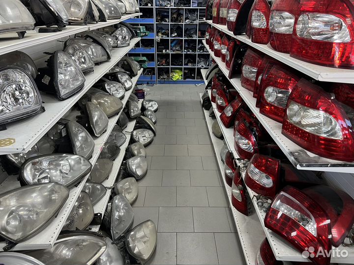 Фары стопы Б\У закупаю Лада ваз новые