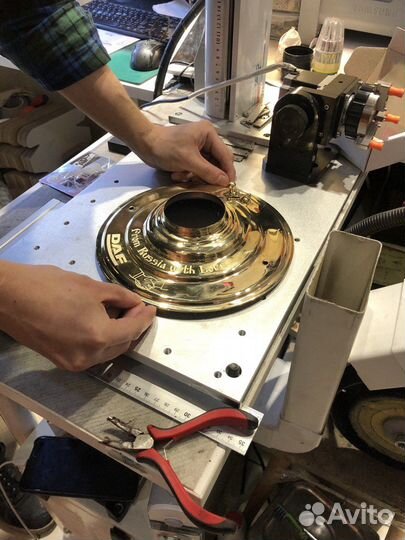 Труба для самовара золотая с деревянной