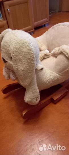 Собака-качалка с музыкой