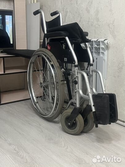 Коляска инвалидная