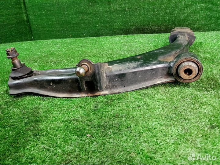 Рычаг подвески передний правый Honda Hr-V GH1 D16A