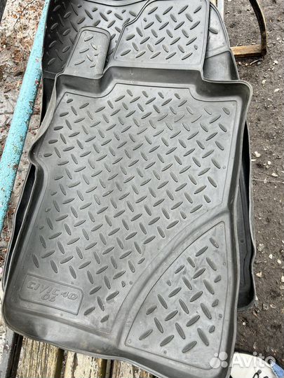 Коврики на honda civic 4d