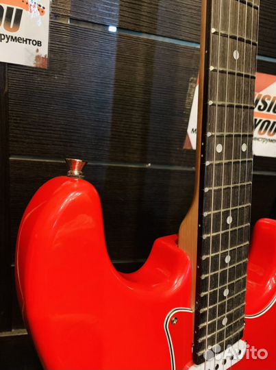 Электрогитара (ограниченное издание) + Чехол