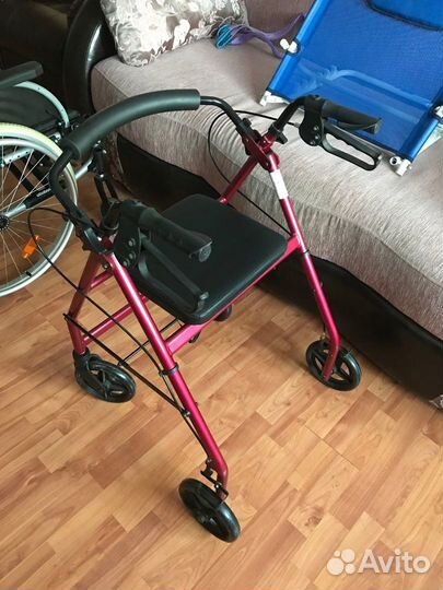 Ходунки-каталка для инвалидов и пожилых людей
