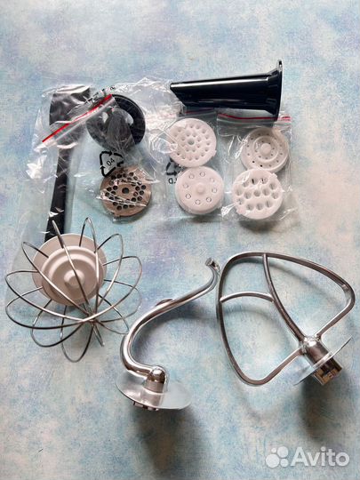 Кухонная машина Zigmund & Shtain DE Luxe ZKM-997