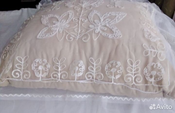 Накидка на подушку