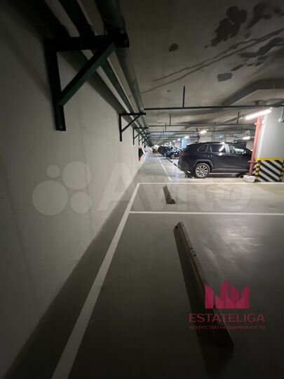 Машиноместо