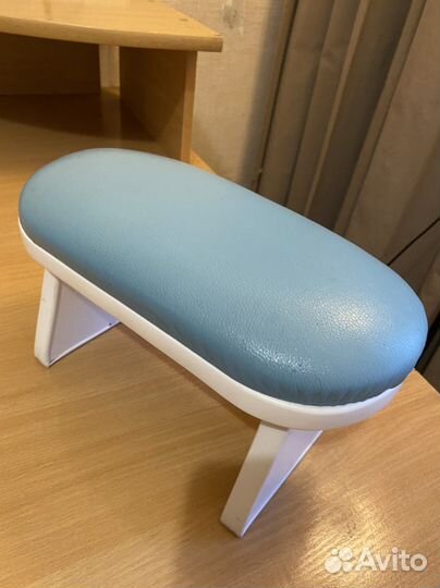 Подставка для рук маникюрная