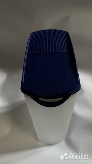 Контейнер tupperware 2,2литра