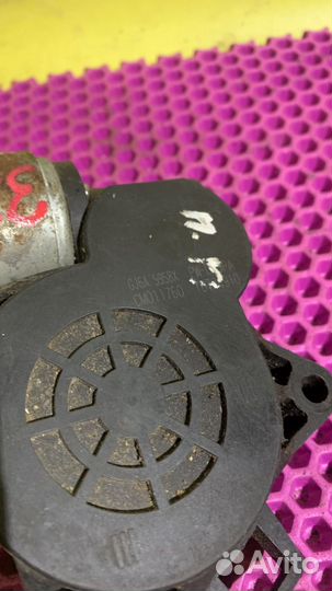 Мотор стеклоподъемника Mazda 3 BL