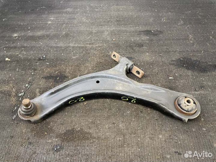 Рычаг подвески передний левый Nissan X-Trail T31