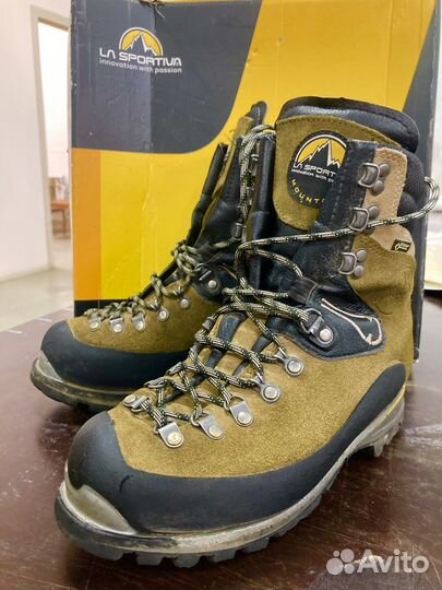 Альпинисткие ботинки La sportiva Karakorum Evo 38