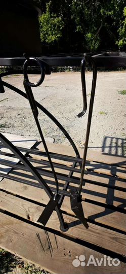 Мангал со столиками и дровницей