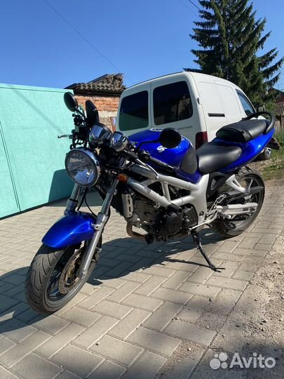 Suzuki sv 400