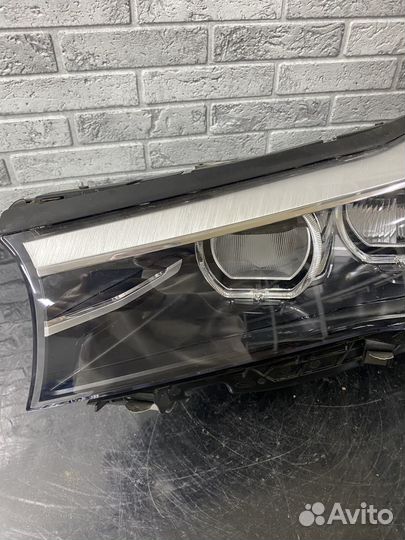 Фара левая дорестайл LED BMW G11 G12