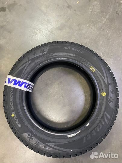 Viatti Brina Nordico V-522 185/65 R15 88T