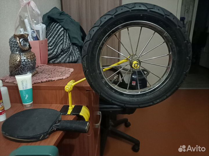 Тренажер для настольного тенниса