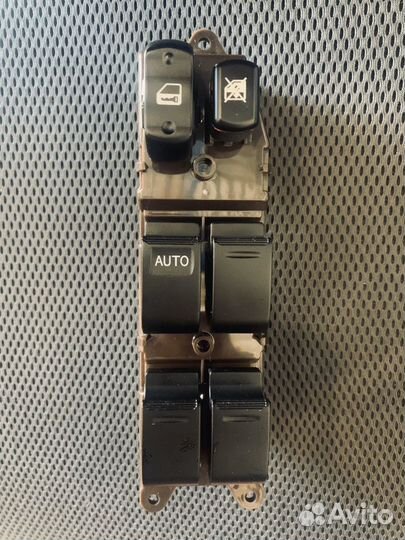 Блок стеклоподъемников Тойота Ленд Крузер 100